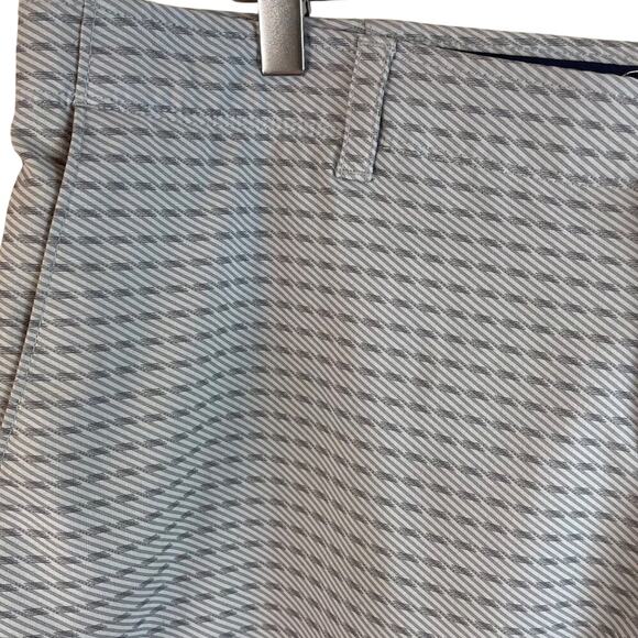 Jack Nicklaus Gray Print Golf Shorts Size 40 - Picture 2 of 8